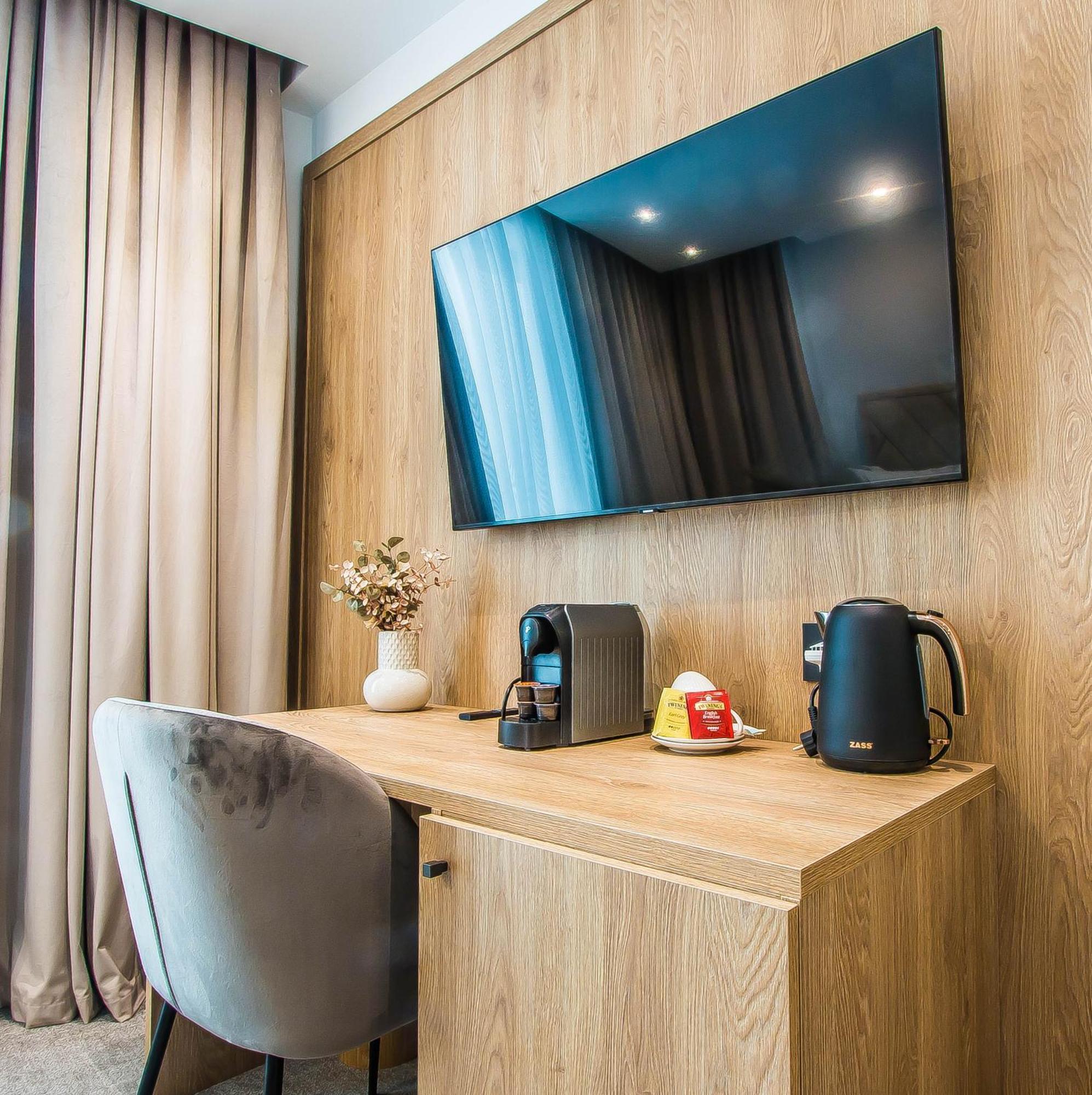 Central Apart Hotel Bucarest Extérieur photo